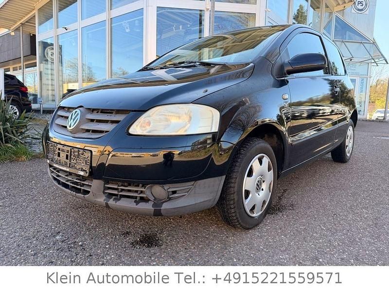 Gebraucht VW Fox Basis 54 PS (39 kW) 2006 Schwarz Kleinwagen