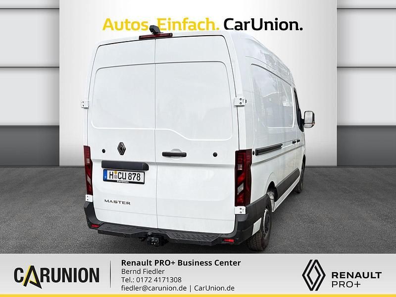 Gebraucht Renault Master 131 PS (96 kW) 2025 Mineralweiß Van / Kleinbus