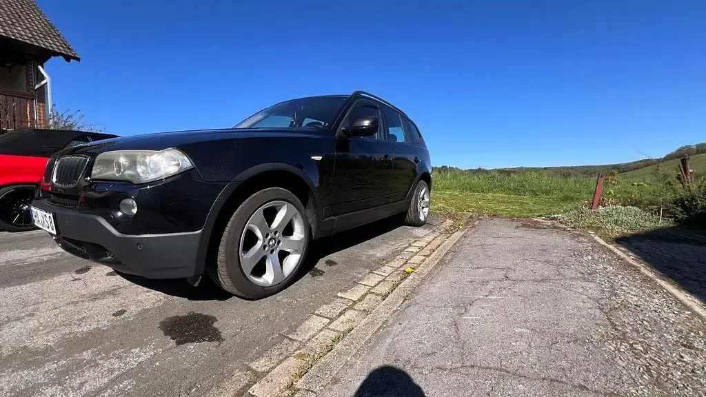 Gebraucht BMW X3 143 PS (105 kW) 2010 Schwarz SUV