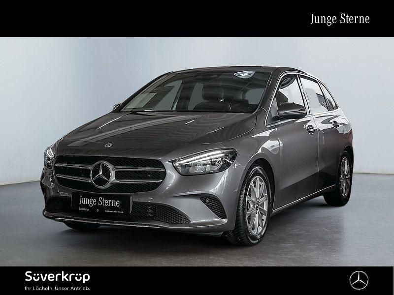 Grau Gebraucht 2020 Mercedes B220 Progressive Van / Kleinbus | 24.255 € (Fairer Preis) - Bild 1/2
