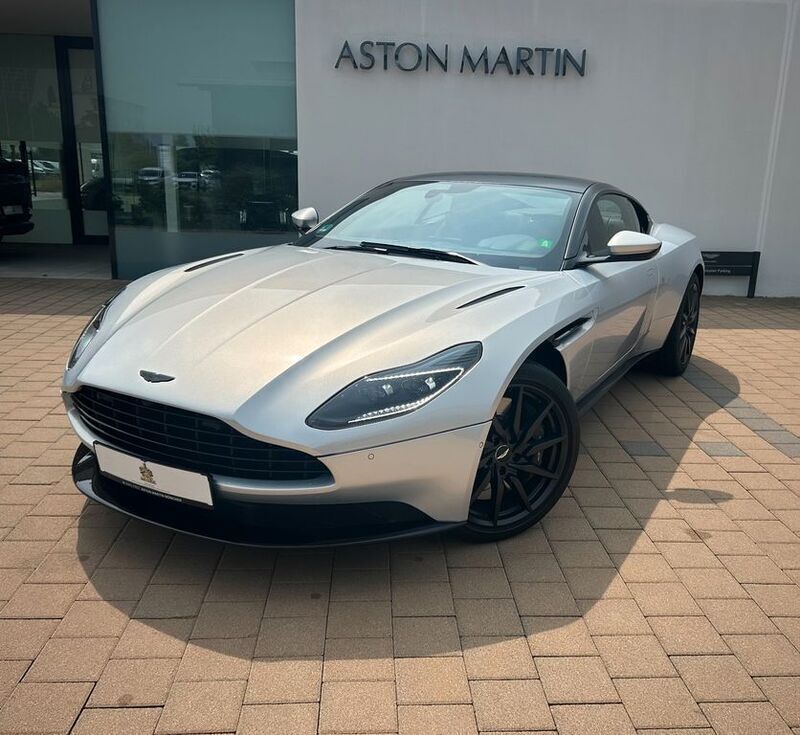 Lightning silver Gebraucht 2022 Aston Martin DB11 Coupé | 145.000 € (Fairer Preis) - Bild 1/4