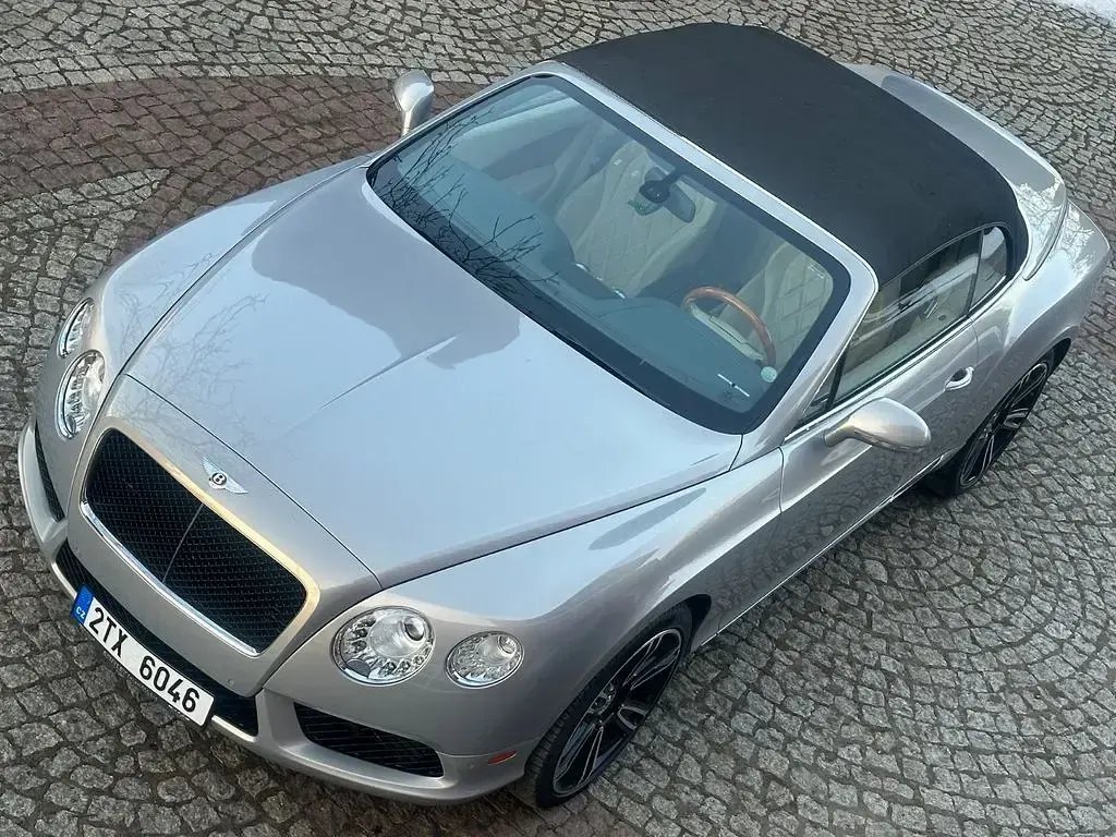 Second-hand Bentley Continental GT Convertible Mulliner 507 CP (372 kW) 2014 Argintiu Cabrio