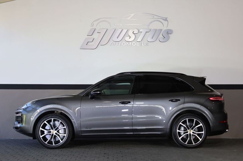 Gebraucht Porsche Cayenne Turbo 549 PS (403 kW) 2020 Grau SUV