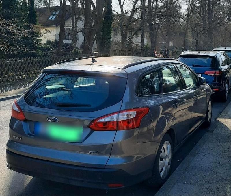 Second-hand Ford Focus 125 CP (91 kW) 2013 Gri Break