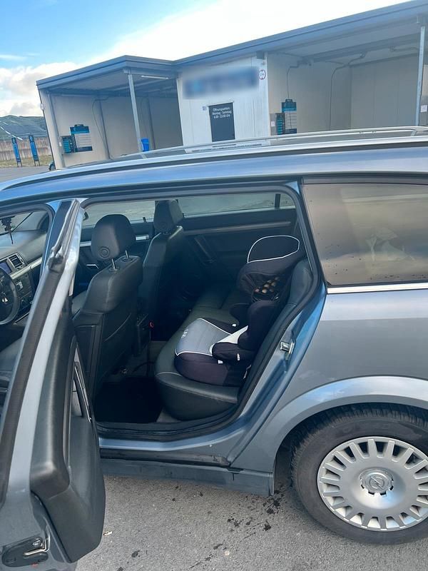 Gebraucht Opel Vectra 150 PS (110 kW) 2006 Silber Limousine