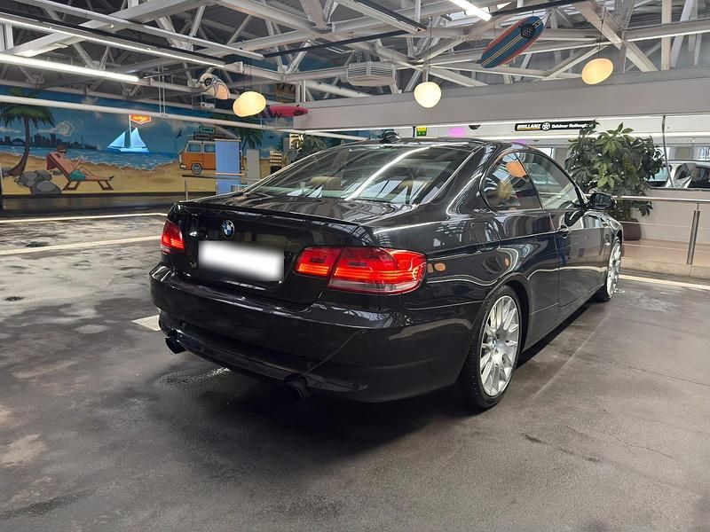 Gebraucht BMW 335 Shadowline 306 PS (225 kW) 2007 Schwarz Coupé