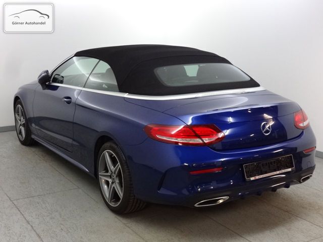 Gebraucht Mercedes C250 AMG line 211 PS (155 kW) 2018 Blau metallic Cabrio