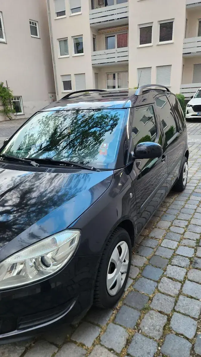 Gebraucht Skoda Roomster Plus Edition 86 PS (63 kW) 2010 Schwarz Van / Kleinbus