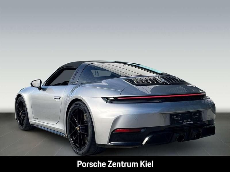 Neu Porsche 992 541 PS (397 kW) 2026 Gtsilbermetallic Coupé