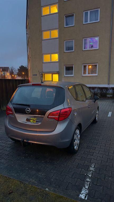 Gebraucht Opel Meriva Edition 120 PS (88 kW) 2013 Grau Van / Kleinbus