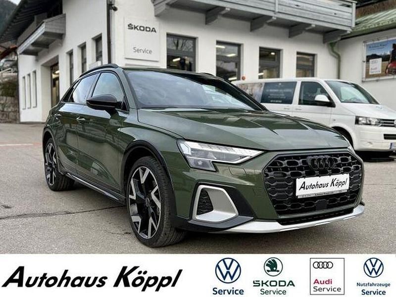 Distriktgrün metallic Gebraucht 2025 Audi A3 Sport Limousine | 45.990 € - Bild 1/3