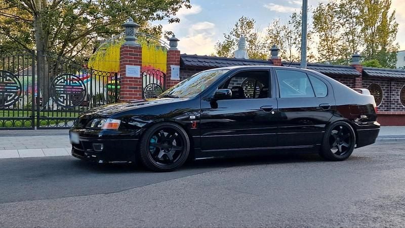 Gebraucht Nissan Primera 190 PS (139 kW) 1996 Schwarz Kombi