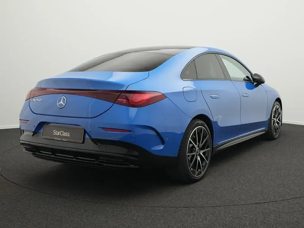 Gebraucht Mercedes CLA 250+ Night 200 kW (272 PS) 2026 Blau Limousine