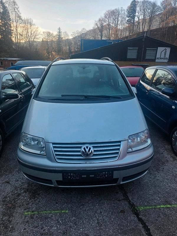 Gebraucht VW Sharan 115 PS (84 kW) 2004 Silber Van / Kleinbus