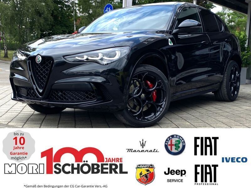 Schwarz Neu 2025 Alfa Romeo Stelvio Quadrifoglio SUV | 97.990 € - Bild 1/4