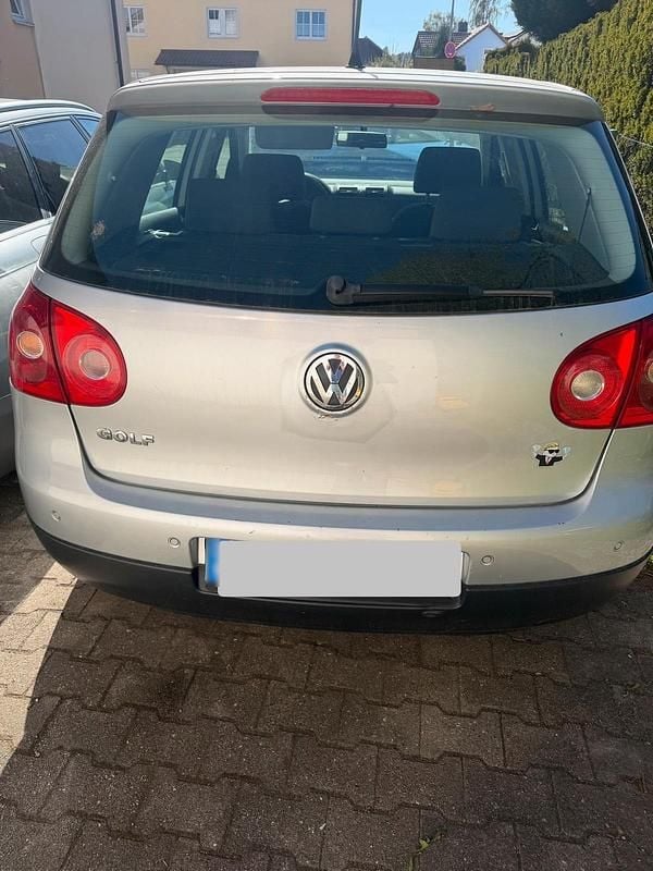 Second-hand VW Golf V 80 CP (58 kW) 2007 Argintiu Hatchback