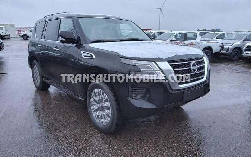 Grau Gebraucht 2024 Nissan Patrol SUV | 59.900 € - Bild 1/3