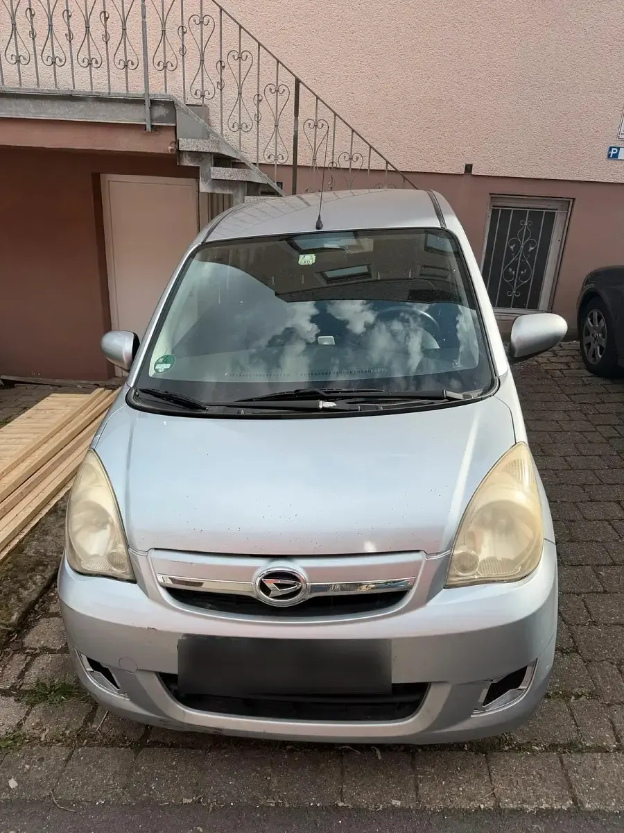 Gebraucht Daihatsu Cuore 69 PS (50 kW) 2008 Silber Kleinwagen