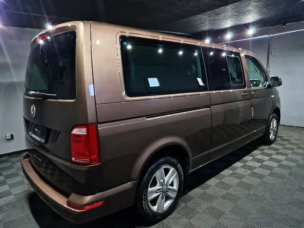 Gebraucht VW T6 Comfortline 204 PS (150 kW) 2018 Chestnut brown Van