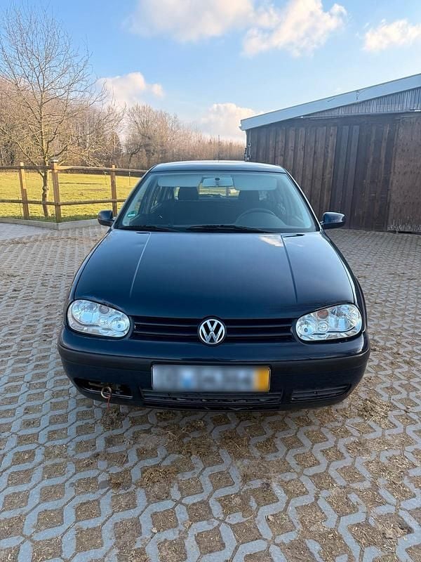 Gebraucht VW Golf IV 75 PS (55 kW) 2002 Blau Limousine