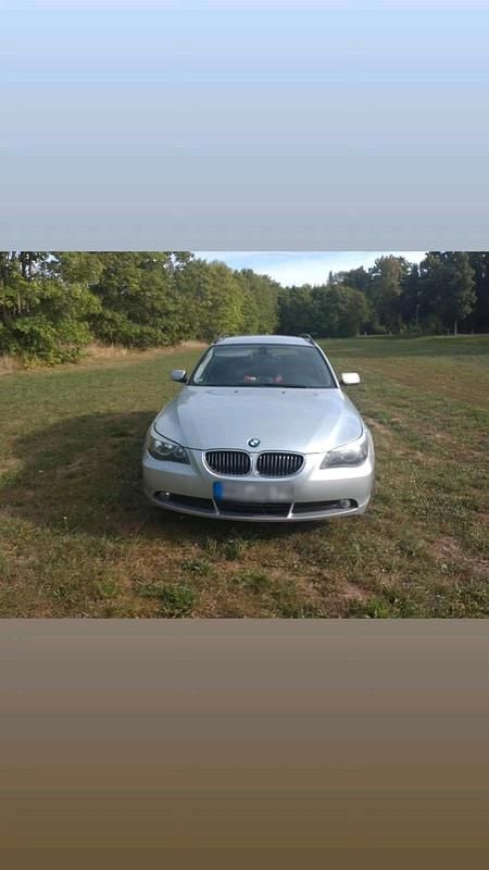 Gebraucht BMW 523 177 PS (130 kW) 2007 Silber Kombi