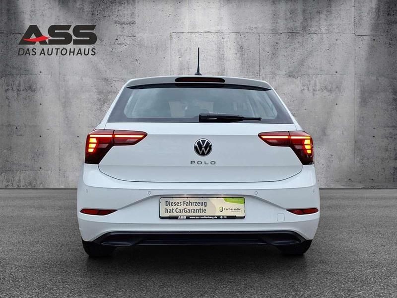 Gebraucht VW Polo Life 80 PS (58 kW) 2022 Pure white Kleinwagen