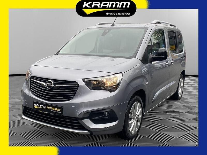 Silber Gebraucht 2021 Opel Combo-e Life Ultimate Van / Kleinbus | 23.700 € (Etwas zu teuer) - Bild 1/3