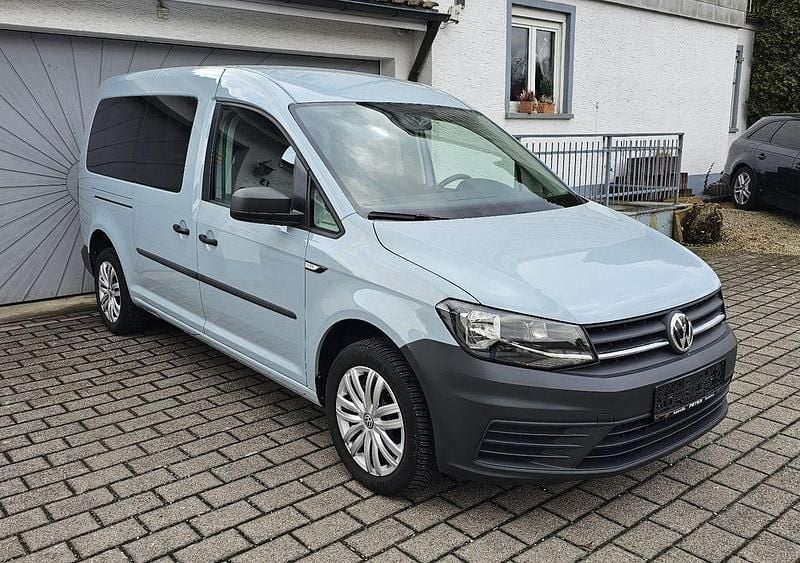 Gebraucht VW Caddy Maxi Trendline 102 PS (75 kW) 2020 Blau Van / Kleinbus