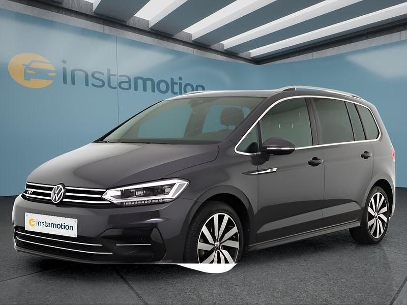 Grau Gebraucht 2024 VW Touran Van / Kleinbus | 39.649 € (Teuer) - Bild 1/4