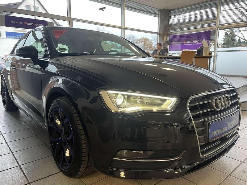 Gebraucht Audi A3 Ambiente 179 PS (131 kW) 2013 Schwarz Limousine
