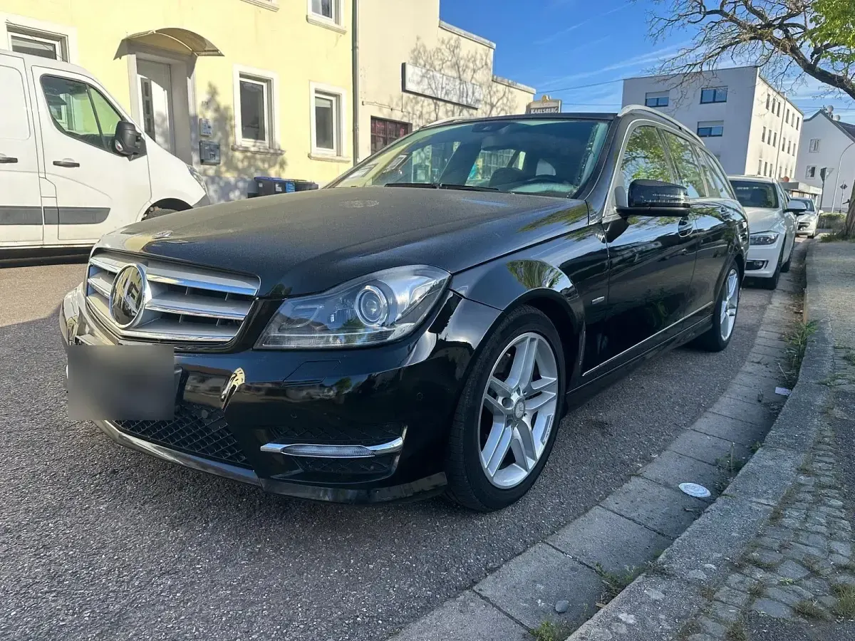 Gebraucht Mercedes C300 AMG 231 PS (169 kW) 2011 Schwarz Limousine