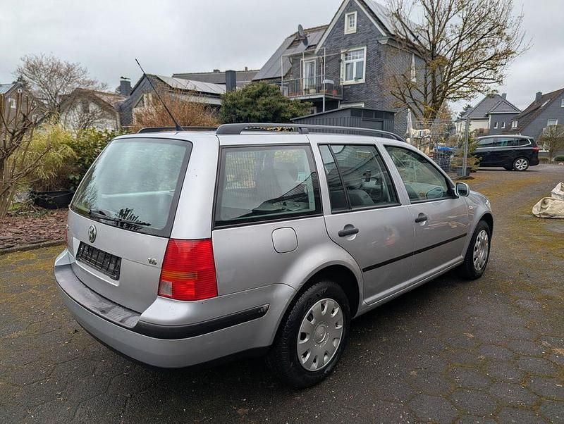Gebraucht VW Golf IV Basis 105 PS (77 kW) 2002 Silber Kombi