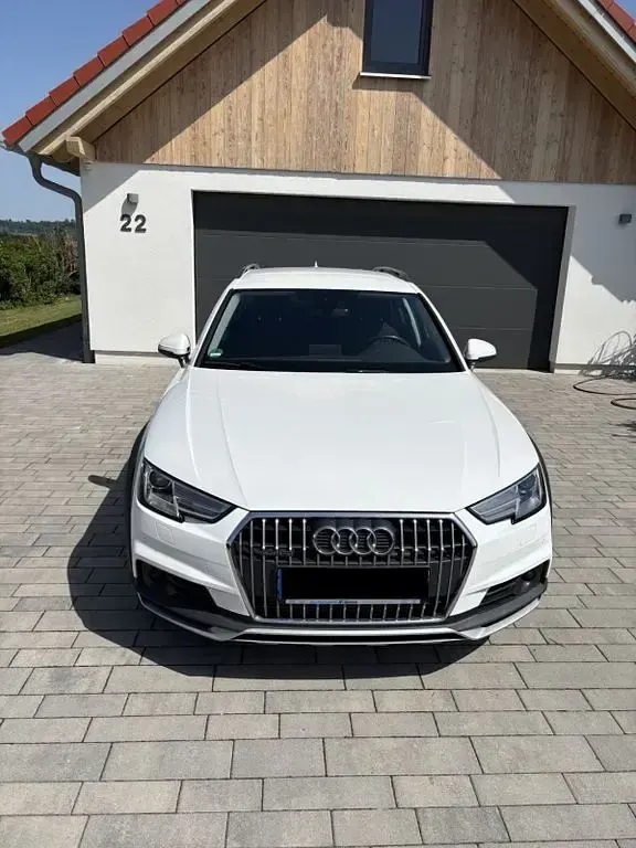 Gebraucht Audi A4 Allroad Ambiente 218 PS (160 kW) 2018 Weiß Kombi