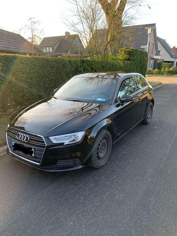 Gebraucht Audi A3 116 PS (85 kW) 2017 Schwarz Limousine