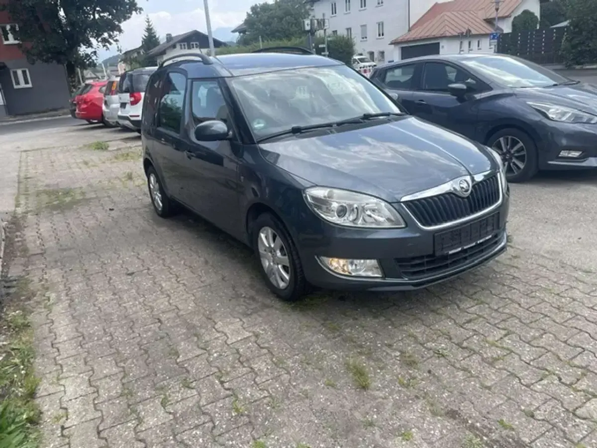 Gebraucht Skoda Roomster Ambition 69 PS (50 kW) 2015 Grau Van / Kleinbus