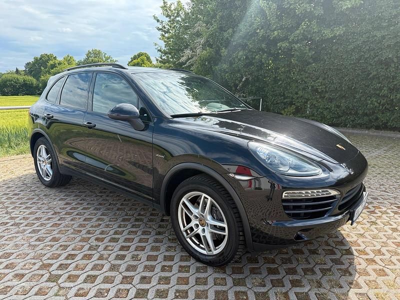 Schwarz Gebraucht 2012 Porsche Cayenne SUV | 17.900 € - Bild 1/4