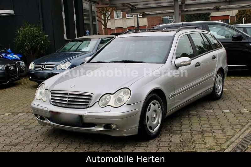 Silber Gebraucht 2003 Mercedes C220 Kombi | 2.490 € (Fairer Preis) - Bild 1/4
