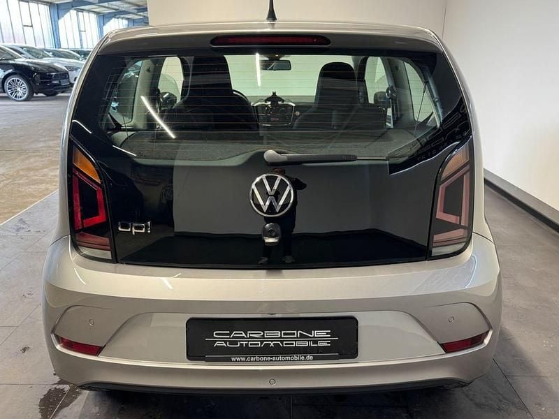 Second-hand VW up! 65 CP (47 kW) 2021 Gri Hatchback
