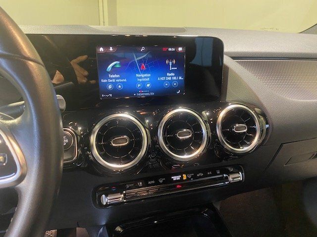 Gebraucht Mercedes B250e Progressive 160 PS (117 kW) 2020 Othercolor Van / Kleinbus