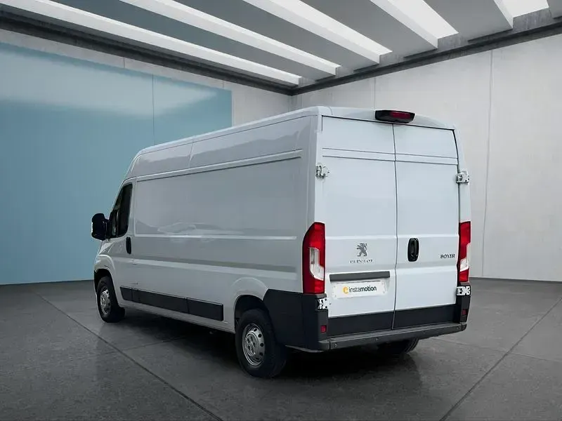 Gebraucht Peugeot Boxer 140 PS (102 kW) 2024 Weiß Van