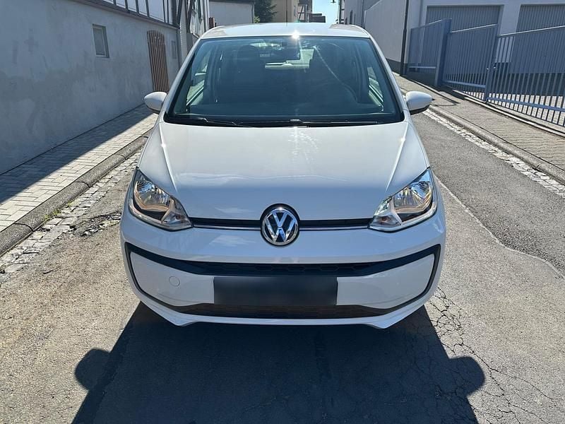 Gebraucht VW up! 74 PS (54 kW) 2017 Weiß Kleinwagen