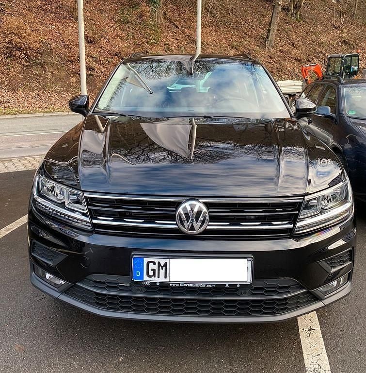 Gebraucht VW Tiguan 150 PS (110 kW) 2019 Schwarz SUV