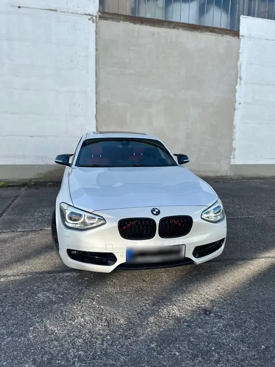 Gebraucht BMW 120 184 PS (135 kW) 2012 Weiß Kleinwagen