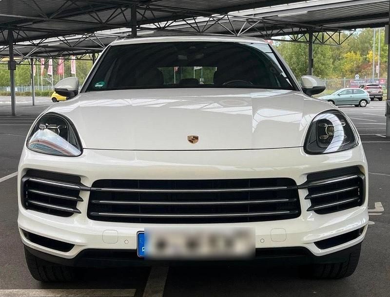 Weiß Gebraucht 2018 Porsche Cayenne SUV | 44.999 € (Guter Preis) - Bild 1/4