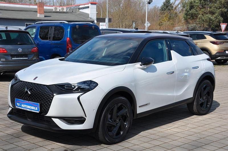 Gebraucht DS Automobiles DS3 155 PS (114 kW) 2019 Weiß Limousine
