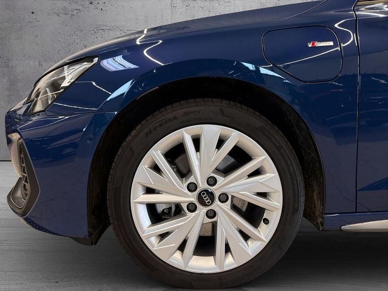 Gebraucht Audi A3 S-Line 204 PS (150 kW) 2025 Blau Limousine