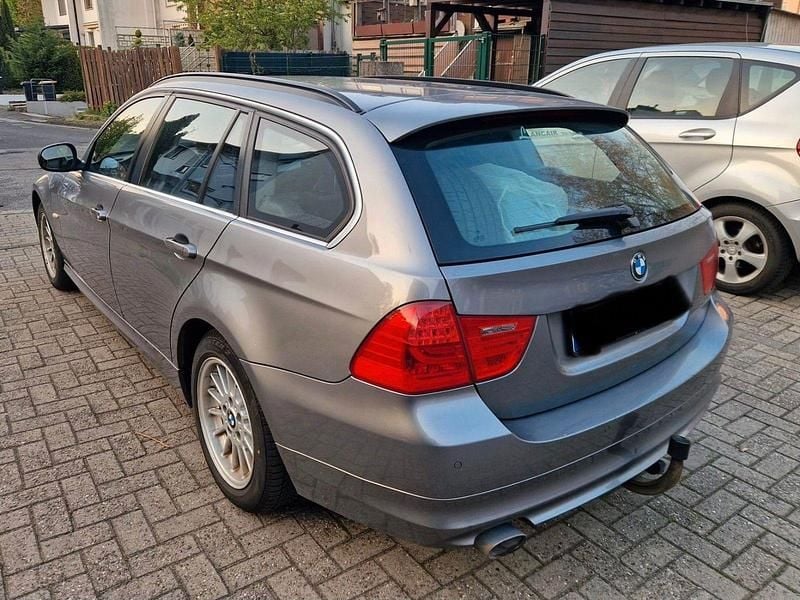 Second-hand BMW 320 Efficient Dynamics 163 CP (119 kW) 2012 Gri Break