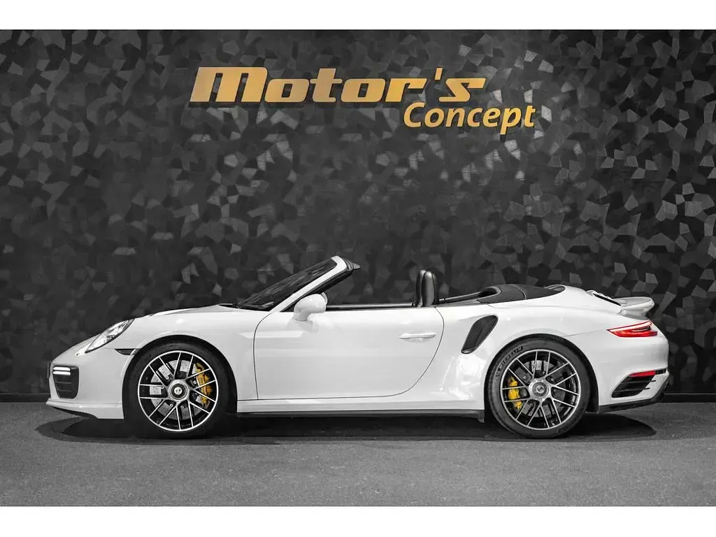 Begagnad Porsche 991 581 HK (427 kW) 2016 Beige Cab