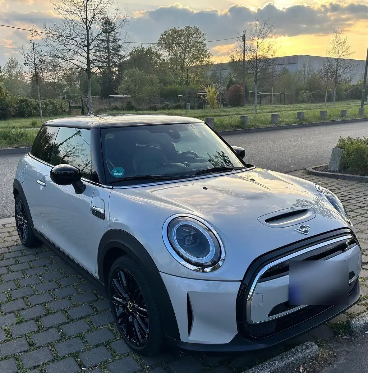 Brugt Mini Cooper SE 135 kW (184 HK) 2022 Sølv Hatchback