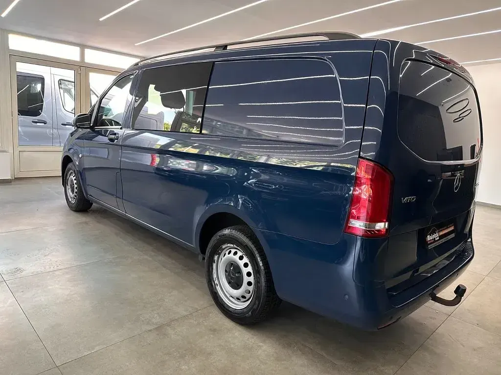 Gebraucht Mercedes Vito 136 PS (100 kW) 2018 Blau Van